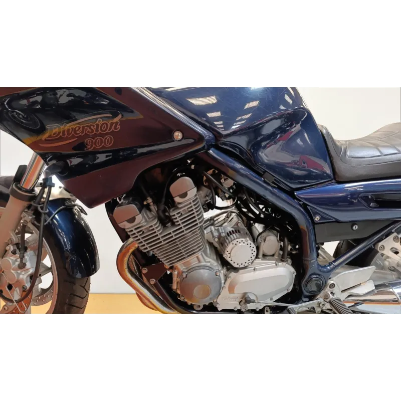 YAMAHA DIVERSION 900