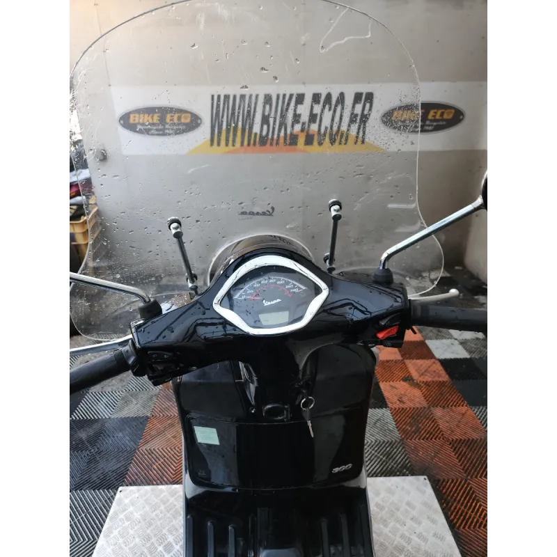 PIAGGIO VESPA 300 GTS