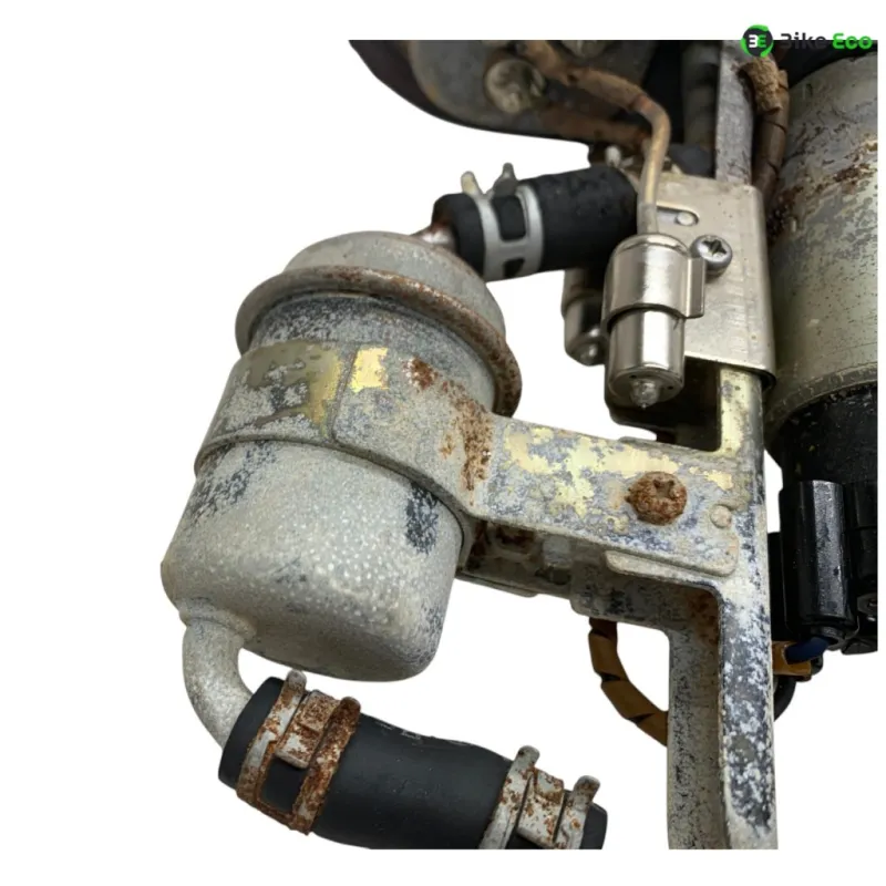 Pompe a essence SUZUKI TL 1000 S 1997-2001