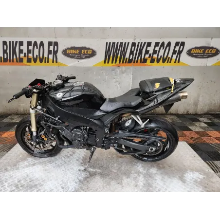 YAMAHA YZF 1000 R1