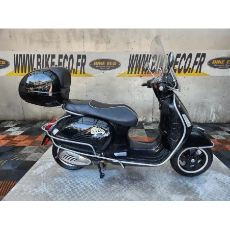 PIAGGIO VESPA 300 GTS