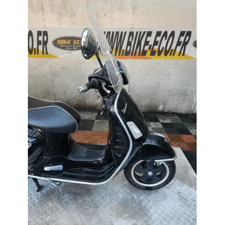 PIAGGIO VESPA 300 GTS