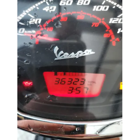PIAGGIO VESPA 300 GTS