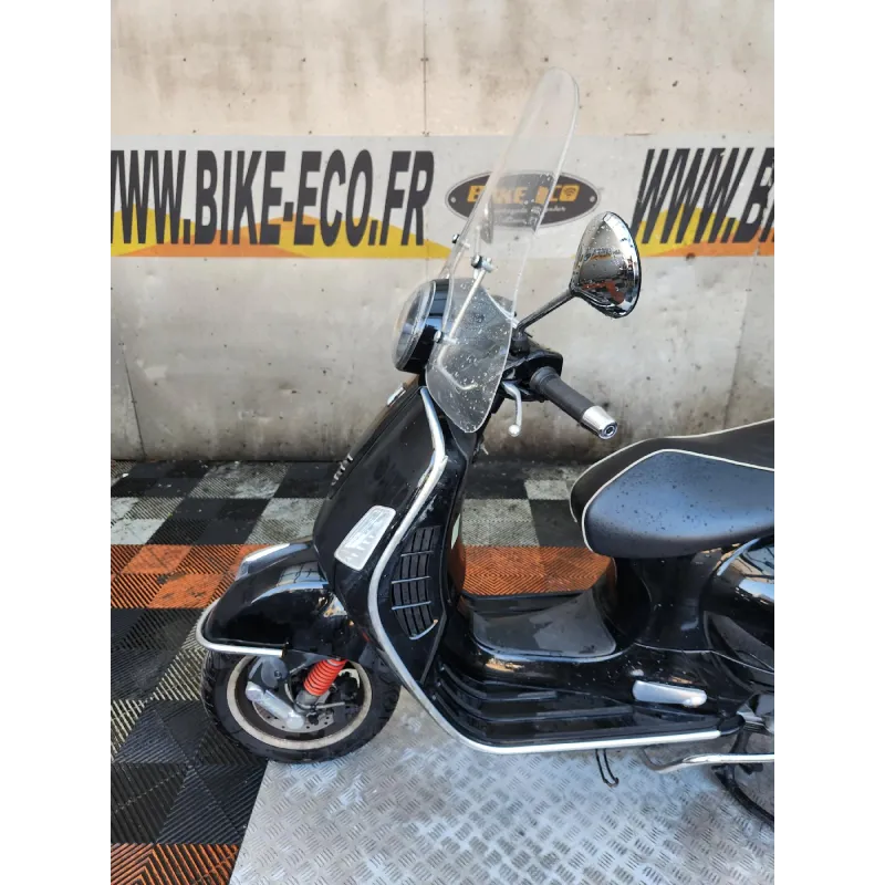 PIAGGIO VESPA 300 GTS