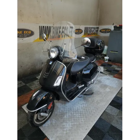 PIAGGIO VESPA 300 GTS