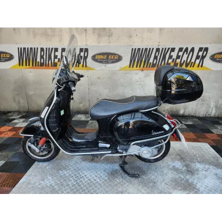 PIAGGIO VESPA 300 GTS