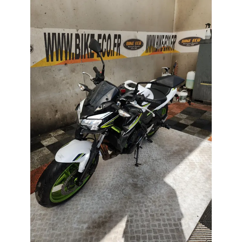 KAWASAKI Z 650 A2