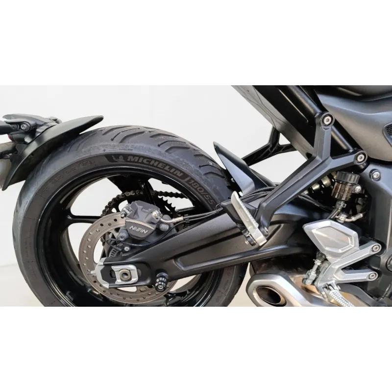 TRIUMPH TRIDENT 660