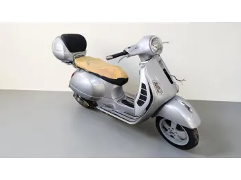 PIAGGIO GTS 250