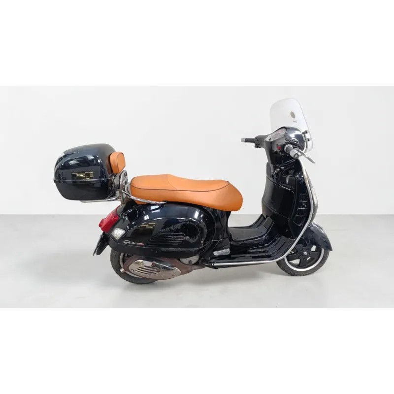 PIAGGIO GTS 125