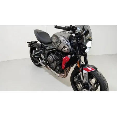 TRIUMPH TRIDENT 660