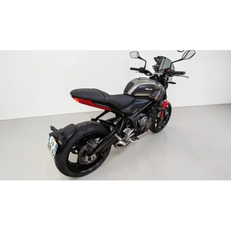 TRIUMPH TRIDENT 660