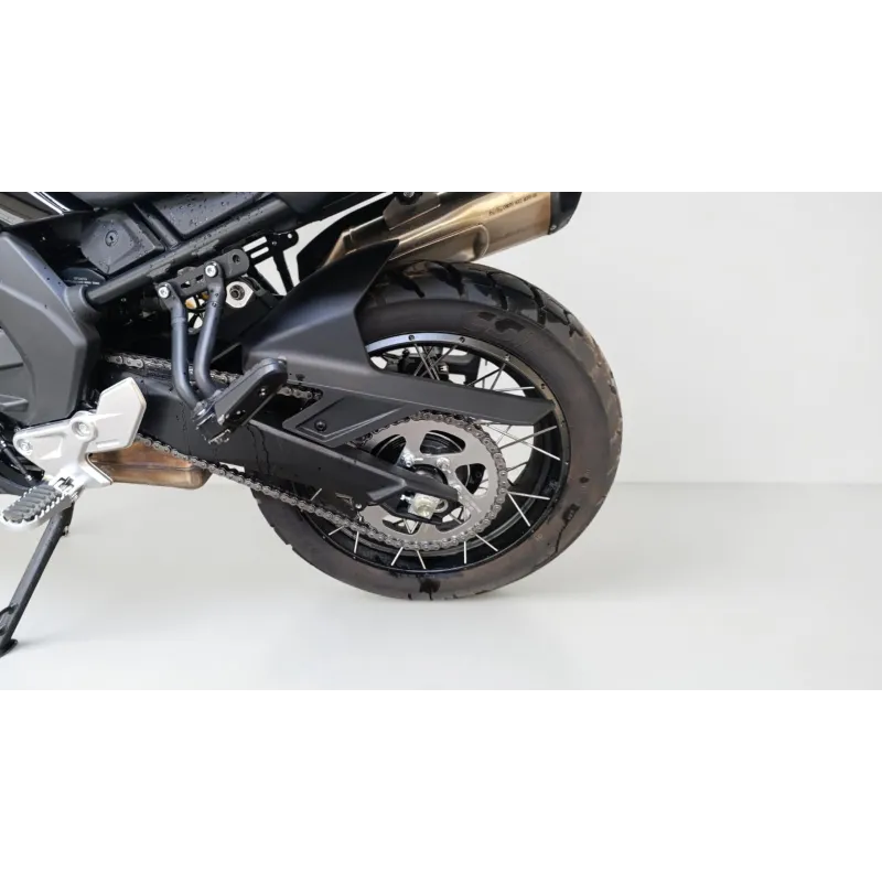 CF MOTO MT 700