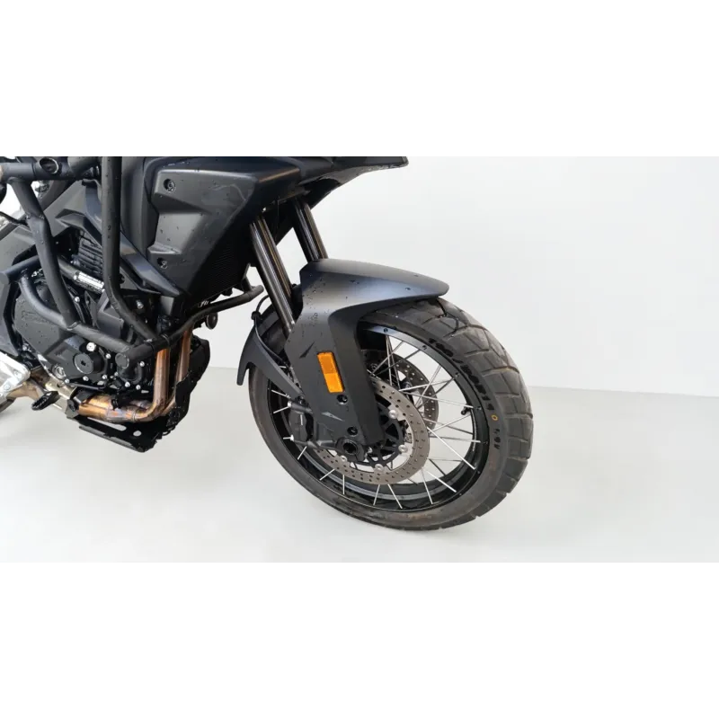 CF MOTO MT 700