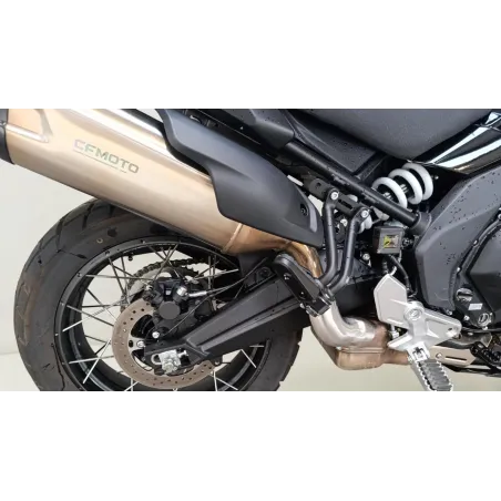 CF MOTO MT 700