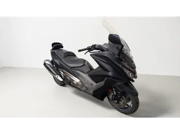 KYMCO AK 550