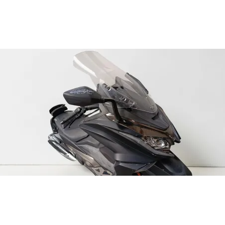 KYMCO AK 550