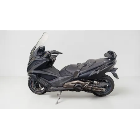 KYMCO AK 550