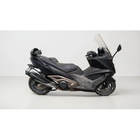 KYMCO AK 550