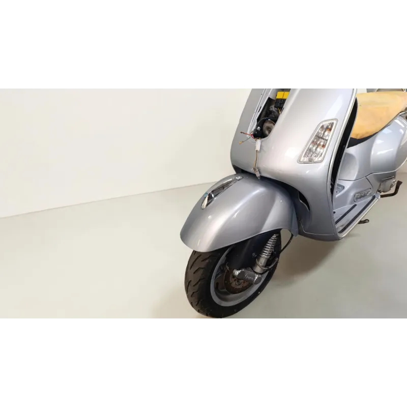 PIAGGIO GTS 250