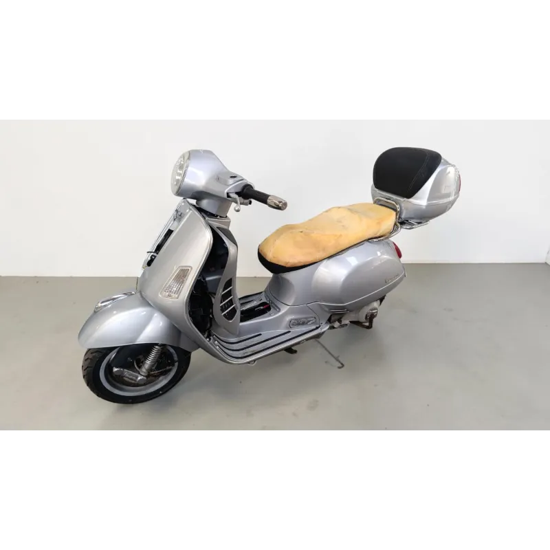 PIAGGIO GTS 250