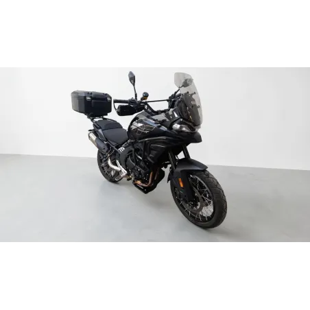 CF MOTO MT 700