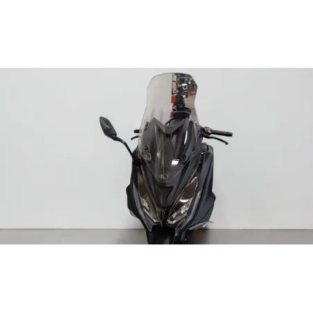 KYMCO AK 550