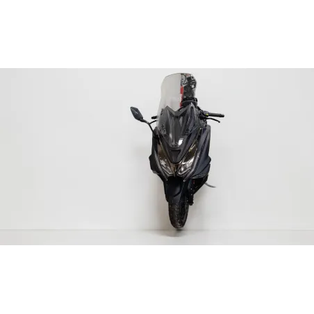 KYMCO AK 550