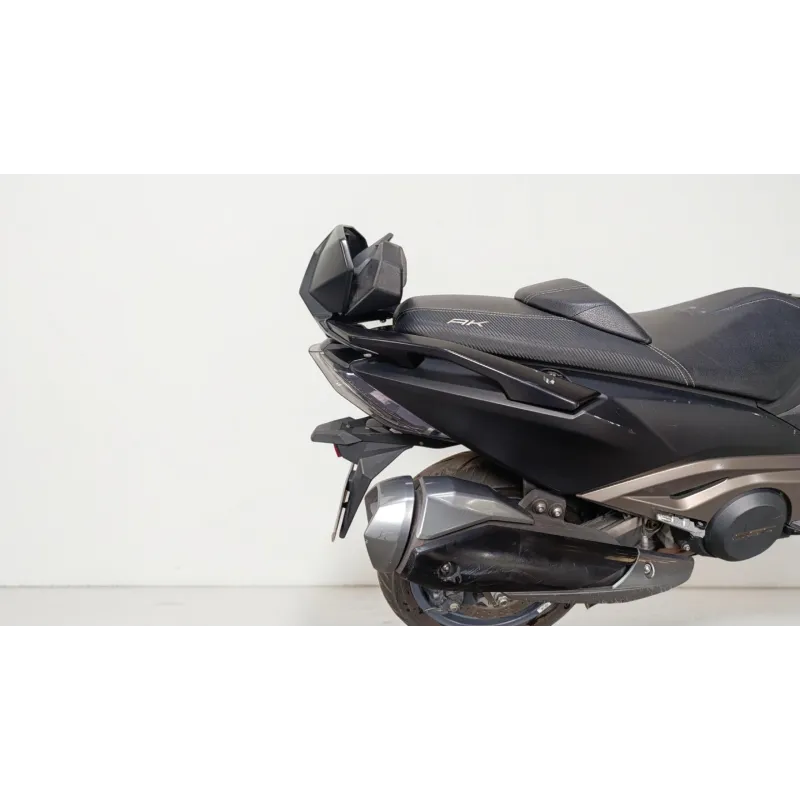 KYMCO AK 550