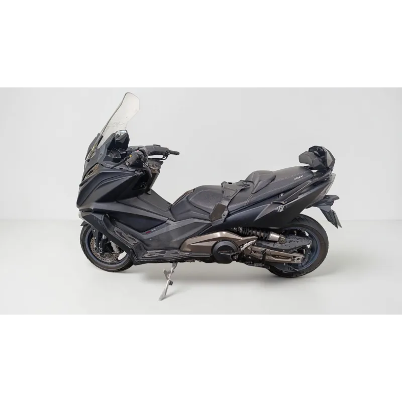 KYMCO AK 550