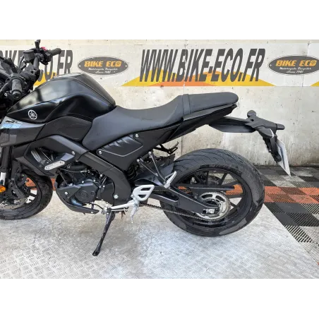 YAMAHA MT 125