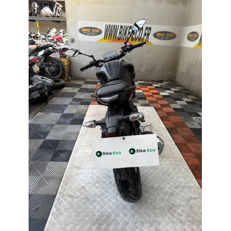YAMAHA MT 125
