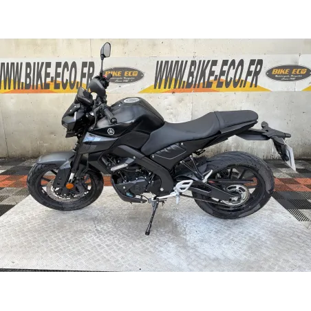 YAMAHA MT 125
