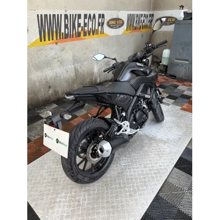 YAMAHA MT 125