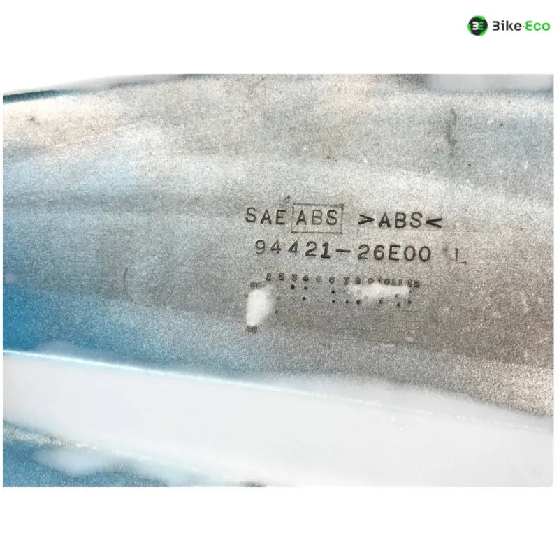 cache carenage face avant gauche SUZUKI GSF 600 1995-1999 BANDIT S