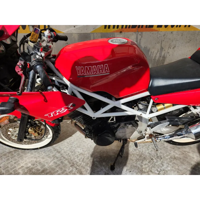 YAMAHA TRX 850