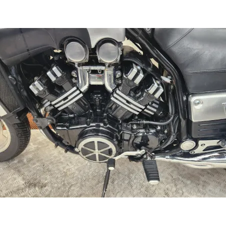 YAMAHA VMAX 1200