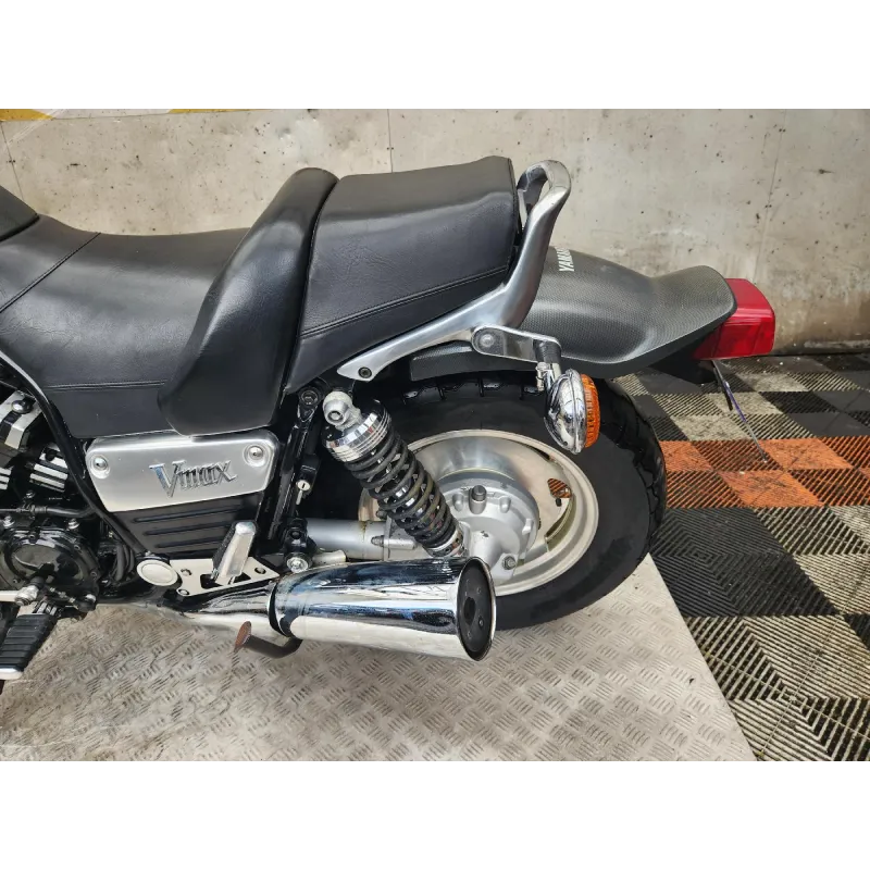 YAMAHA VMAX 1200