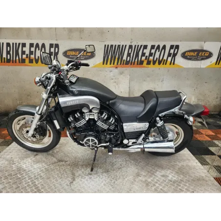 YAMAHA VMAX 1200