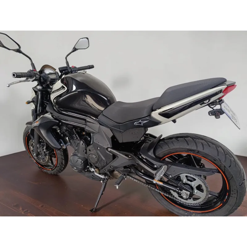 KAWASAKI ER6 N