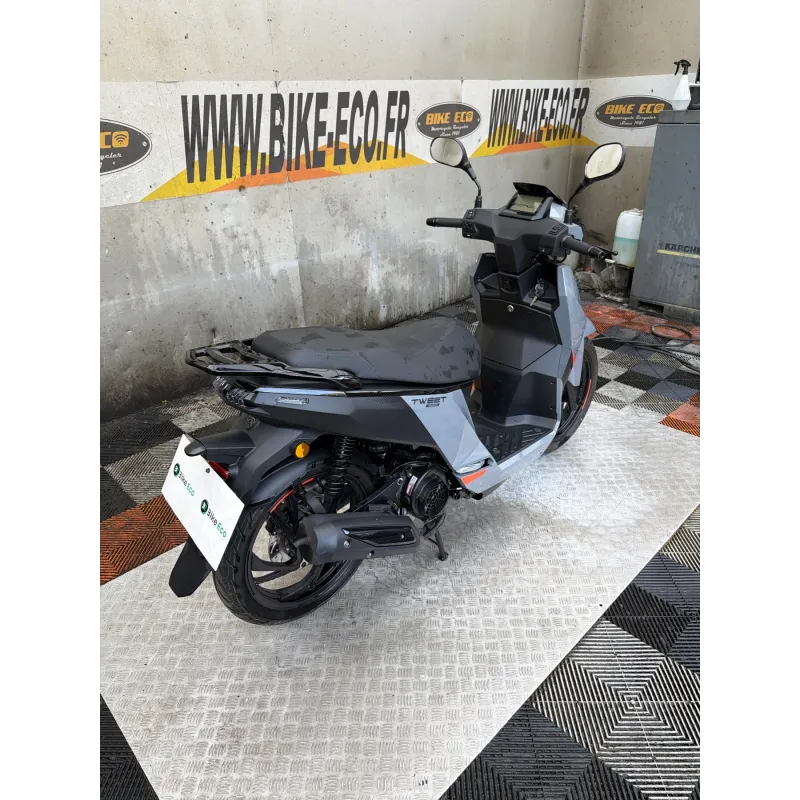 PEUGEOT TWEET 125 GT