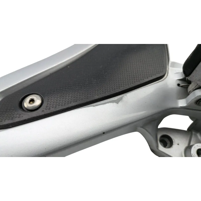 Platine avant droite MOTO GUZZI NORGE 1200 ABS 2006 - 2010