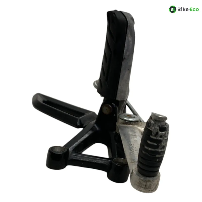 Platine avant gauche APRILIA TUONO 125 2021-2024