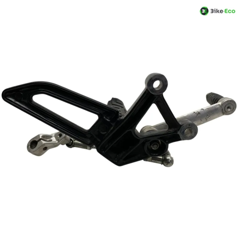 Platine avant gauche APRILIA TUONO 125 2021-2024