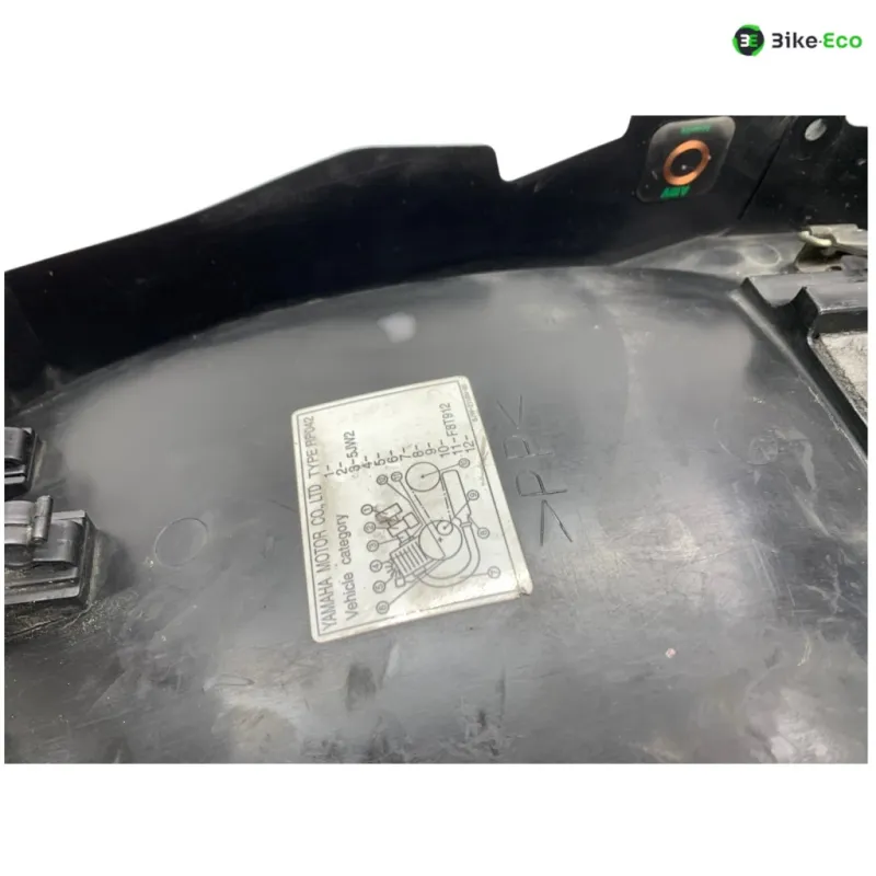 Passage de roue YAMAHA FJR 1300 2003-2005