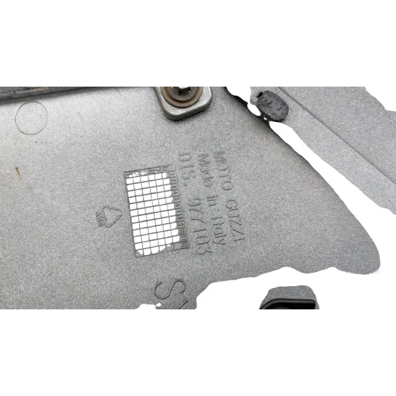 Flanc avant gauche MOTO GUZZI NORGE 1200 ABS 2006 - 2010