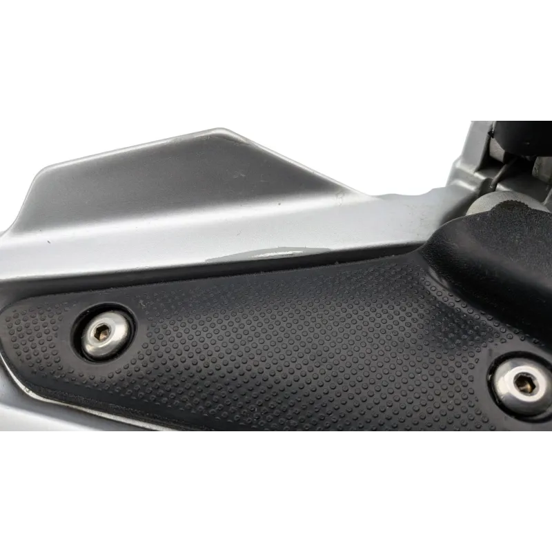 Platine avant gauche MOTO GUZZI NORGE 1200 ABS 2006 - 2010