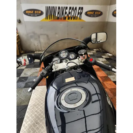 SUZUKI RGV 250