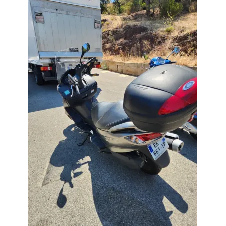 SUZUKI UH 125 BURGMAN .