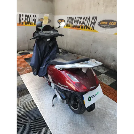 HONDA FES 125 PANTHEON